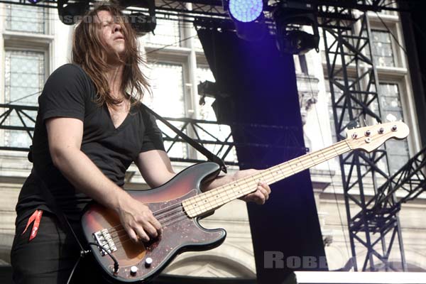 STUCK IN THE SOUND - 2016-07-22 - PARIS - Parvis de l'Hotel de Ville - 